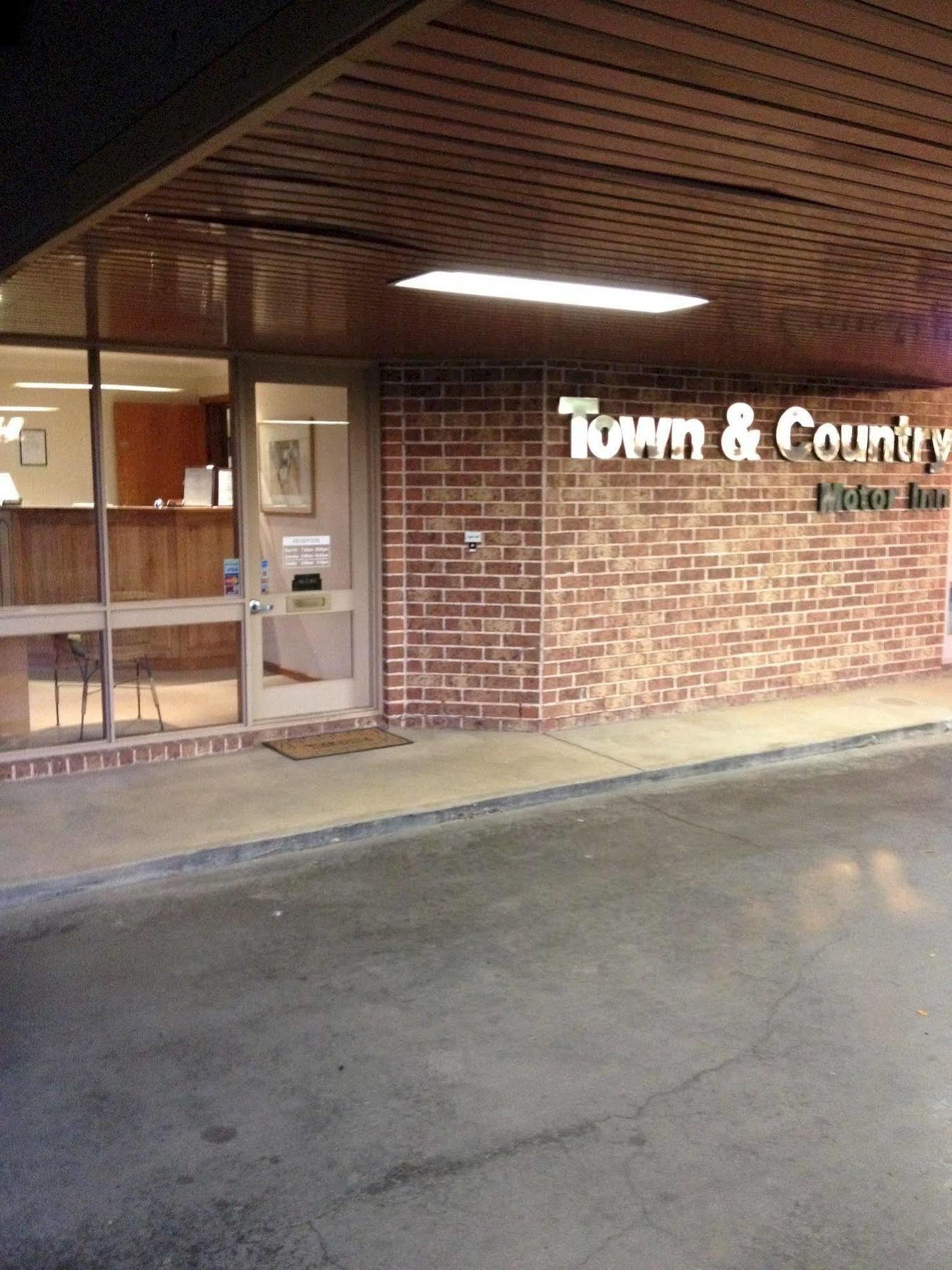Town & Country Motor Inn Forbes Bagian luar foto